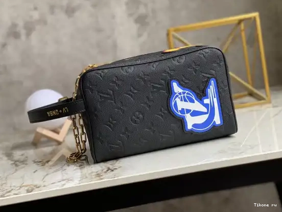 Affordable LVXNBA VUITTON LOUIS DOPP CLOAKROOM KIT 0707